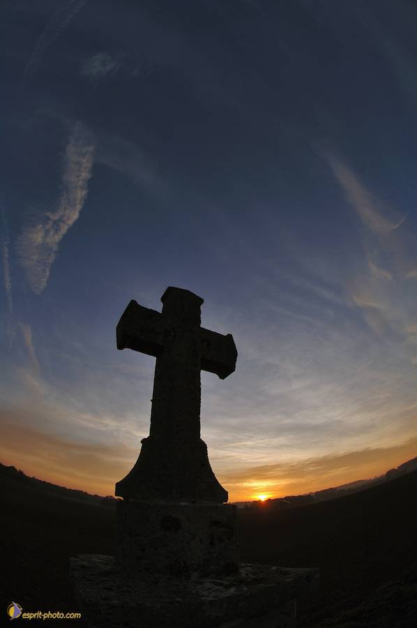 Nom de l'image : D2188208_1_(c)Norbert-JUNG — Description :  Croix